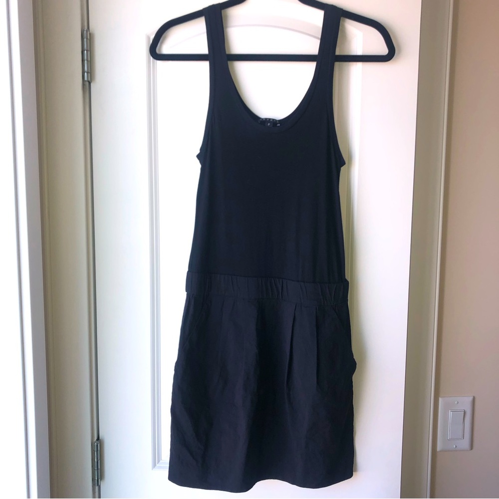 THEORY Black Sleeveless Short Dress